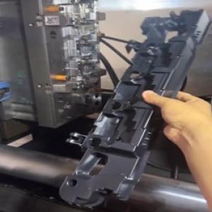 irregular mounting plate injection mold
